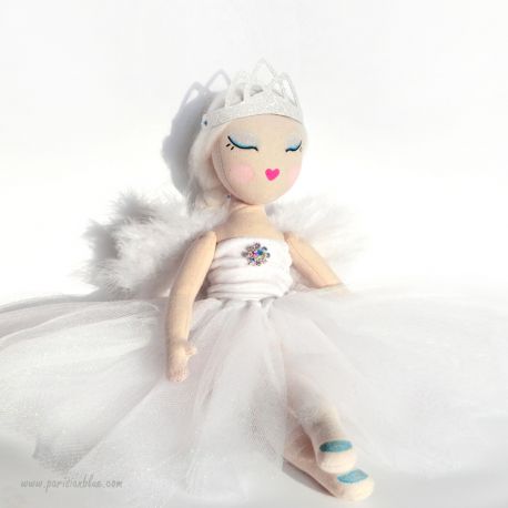 poupée de chiffon art doll poupee ballerine soft doll ragdoll poupee danseuse luxe paris fait main peinte main